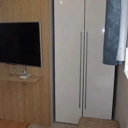 - Diklo 12854c Zadar