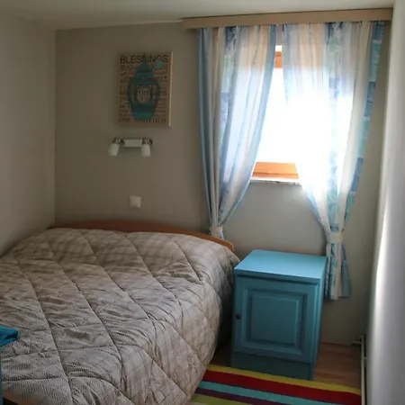 - Diklo 12854c * Zadar